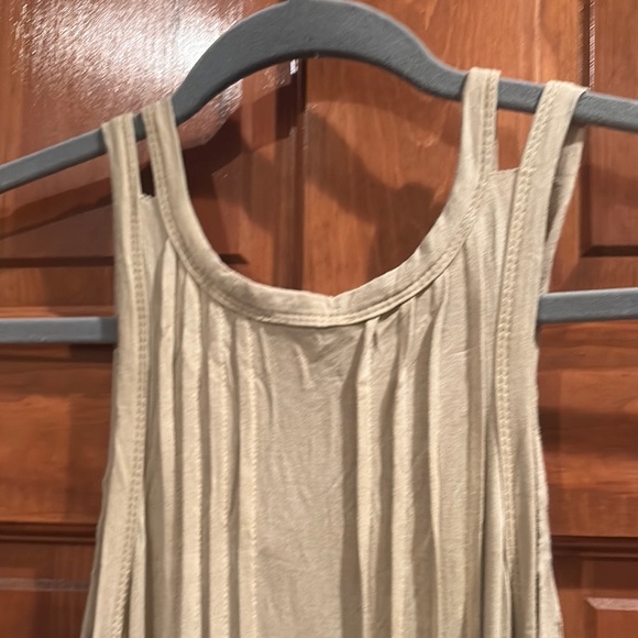 POL Tan Sleeveless Dress with Lace Detail - Picture 7 of 8